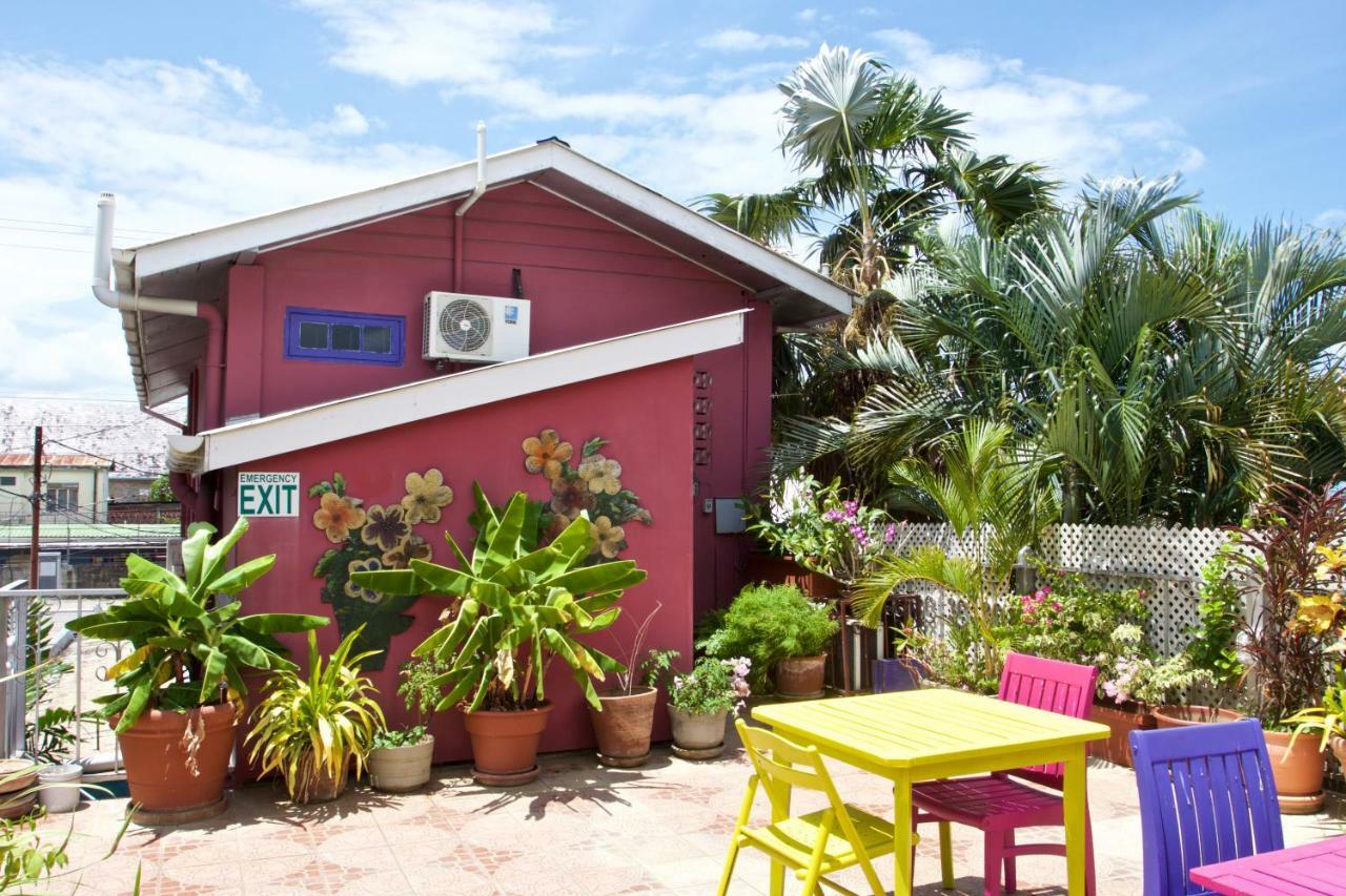Forty Winks Inn Port of Spain Exterior photo